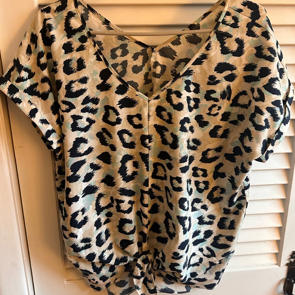 Juicy Couture Leopard Print Short Sleeve Top